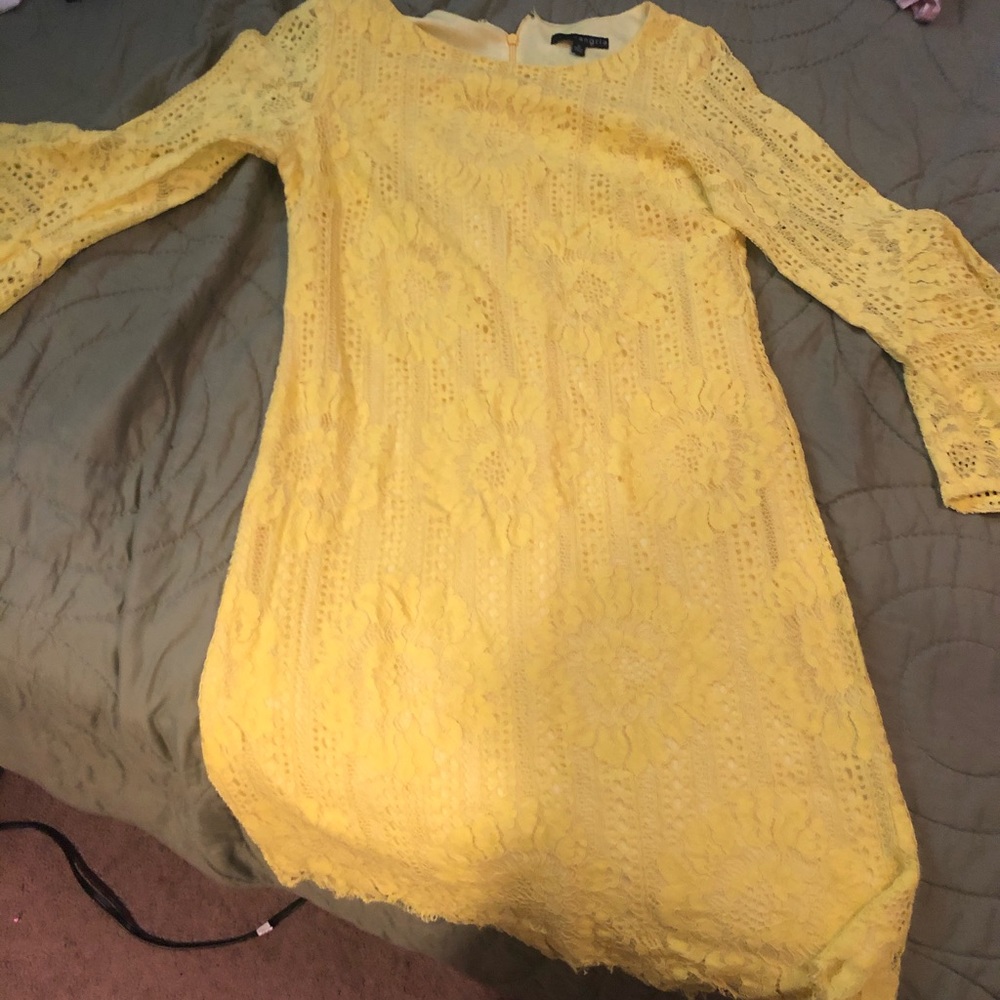 Yellow dress